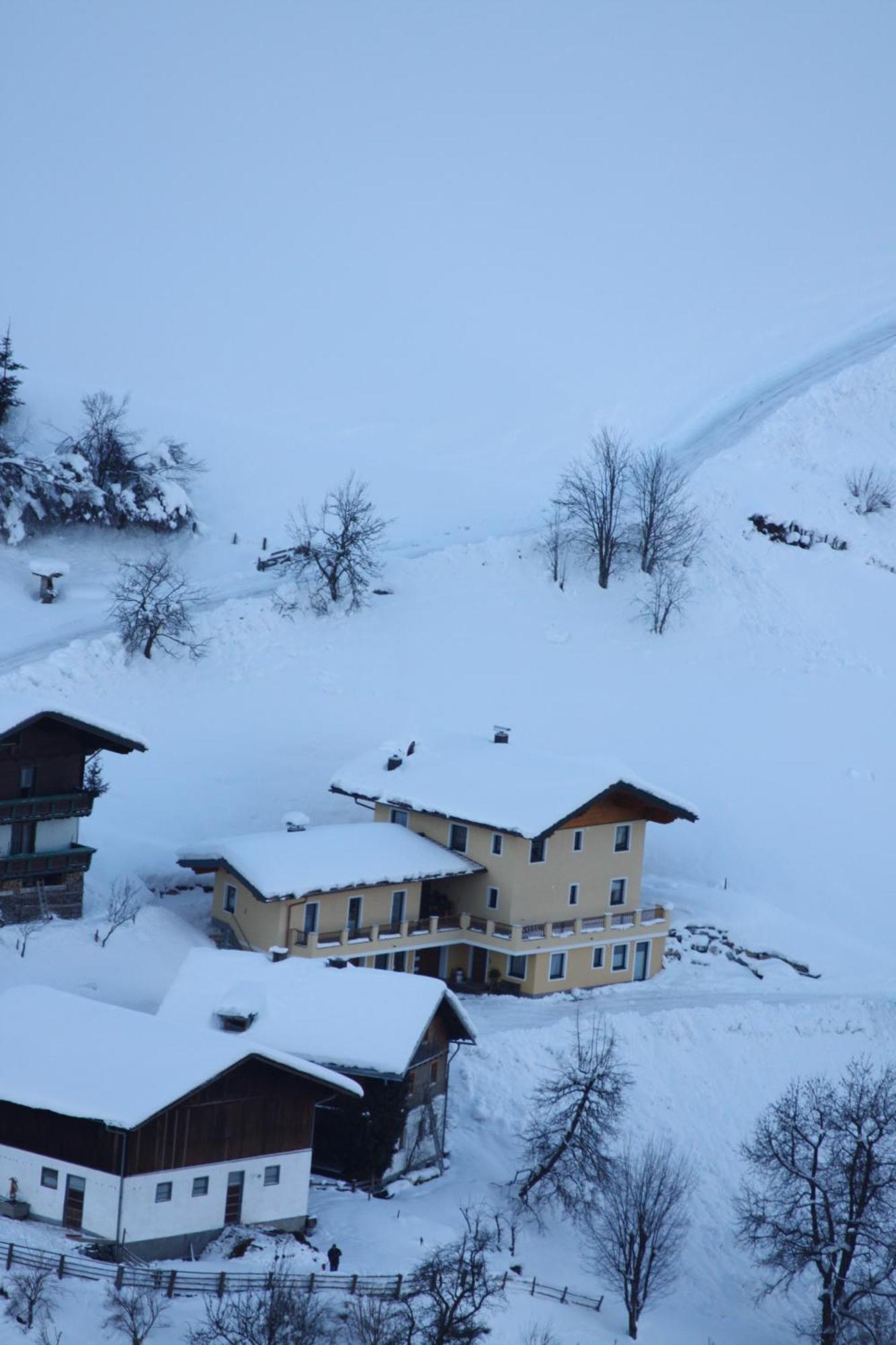Apartamento Holzlehenhof Sankt Johann im Pongau Exterior foto